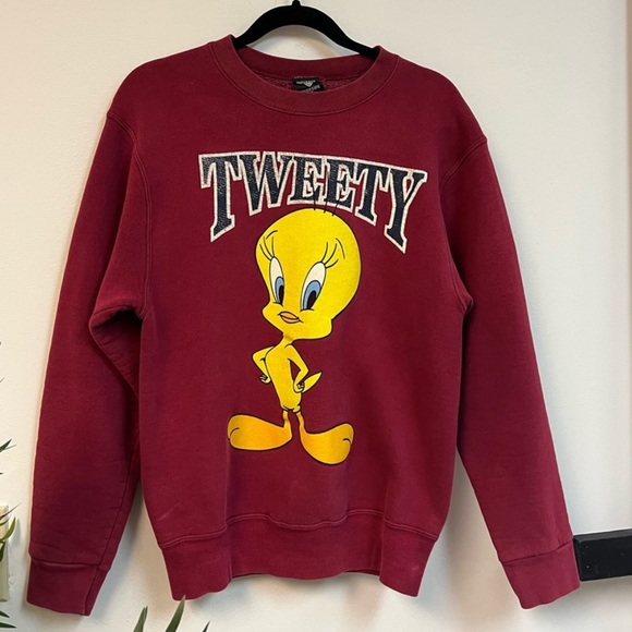Vintage NWOT WB 1997 Tweety Crewneck Sz S - Picture 1 of 4